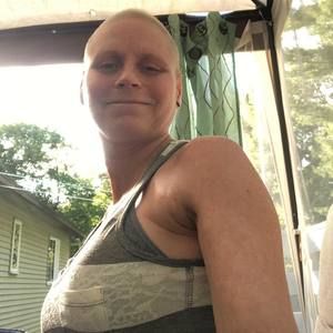 Meet your Posher, Isabelle